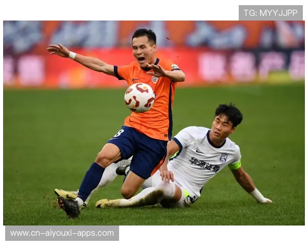 青岛海牛禁区内抢点更积极，门前补射机会变多